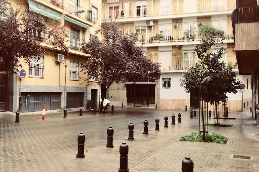 Апартаменты Center Wifi Parking Free Гранада Экстерьер фото